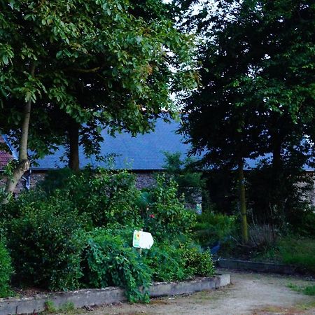 Aux Greniers A Reves Bed & Breakfast Plestan Exterior foto