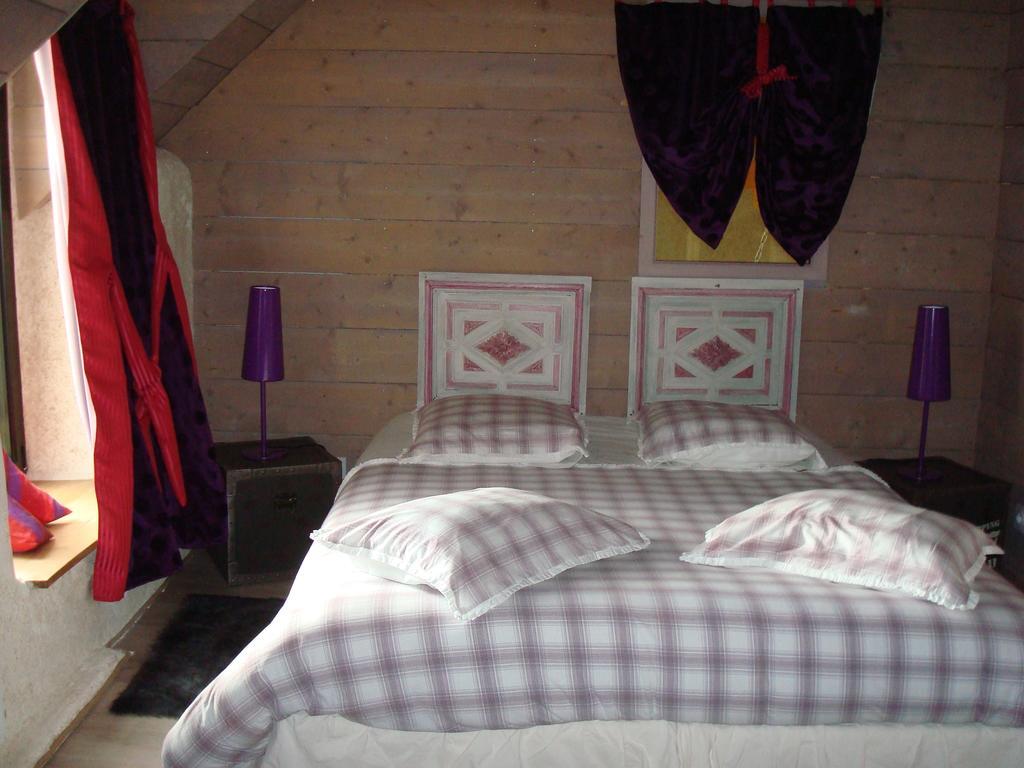 Aux Greniers A Reves Bed & Breakfast Plestan Cameră foto