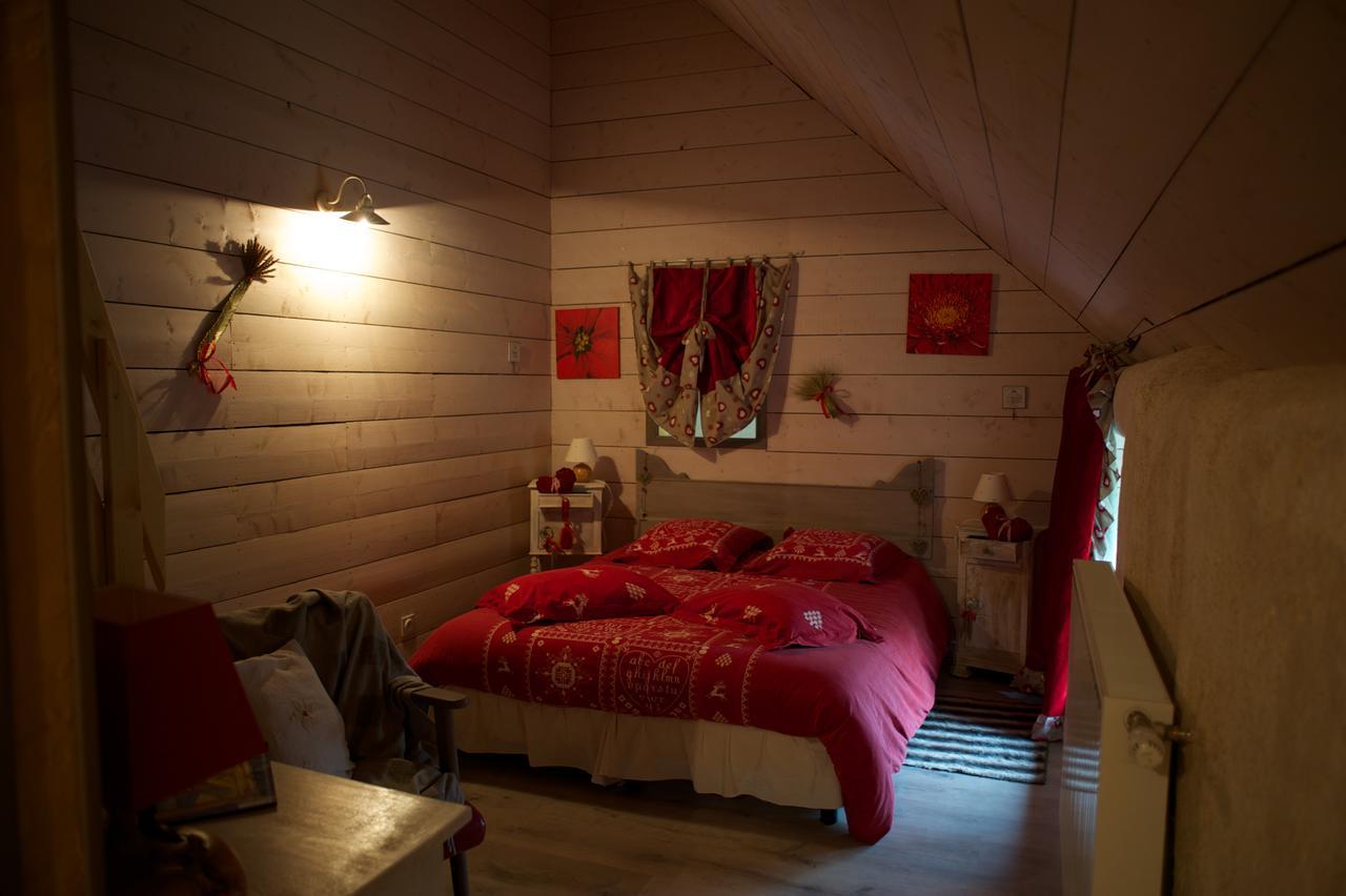 Aux Greniers A Reves Bed & Breakfast Plestan Exterior foto