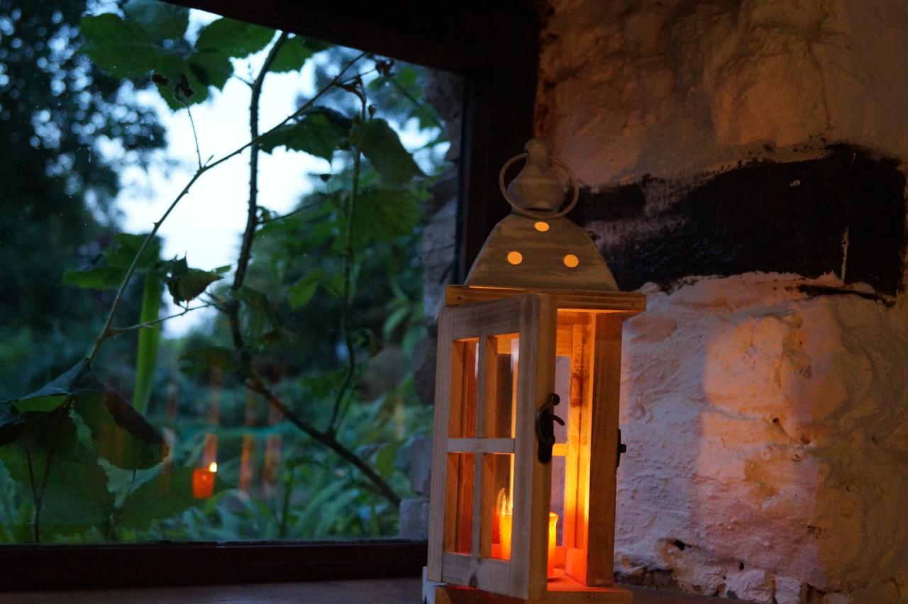 Aux Greniers A Reves Bed & Breakfast Plestan Exterior foto